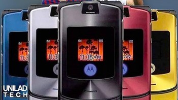 Dulu, Motorola RAZR 3 jadi salah satu ponsel paling populer ketika El Clasico dimainkan tanpa Ronaldo dan Messi. Foto: Istimewa