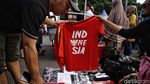 Geliat Penjual Kaos Indonesia di Hari Sumpah Pemuda