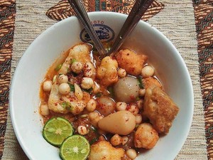 Yuk, Ngebakso Aci yang Gurih Kenyal di 5 Tempat Ini!