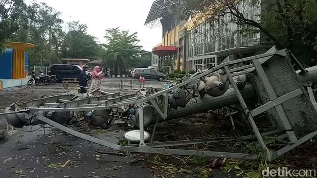 Usai Diterjang Angin Kencang, Ini Kondis Terkini Jakabaring