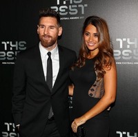 Tidak diketahui persis kapan Antonella dan Lionel Messi mulai berpacaran. Namun diyakini mereka adalah sepasang cinta monyet yang berhasil mewujudkan asmara mereka hingga ke pelaminan. Foto: Dok. Getty Images