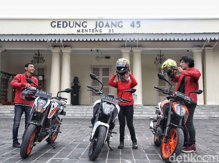 Memaknai Sumpah Pemuda dengan Touring Jakarta-Surabaya