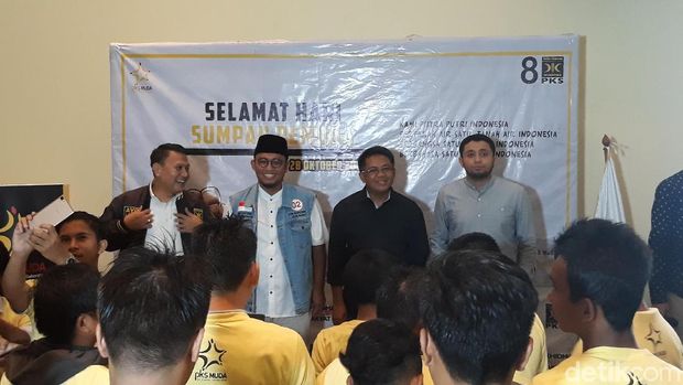 Mardani, Sohibul, hingga Dahnil Hadiri Milad PKS Muda
