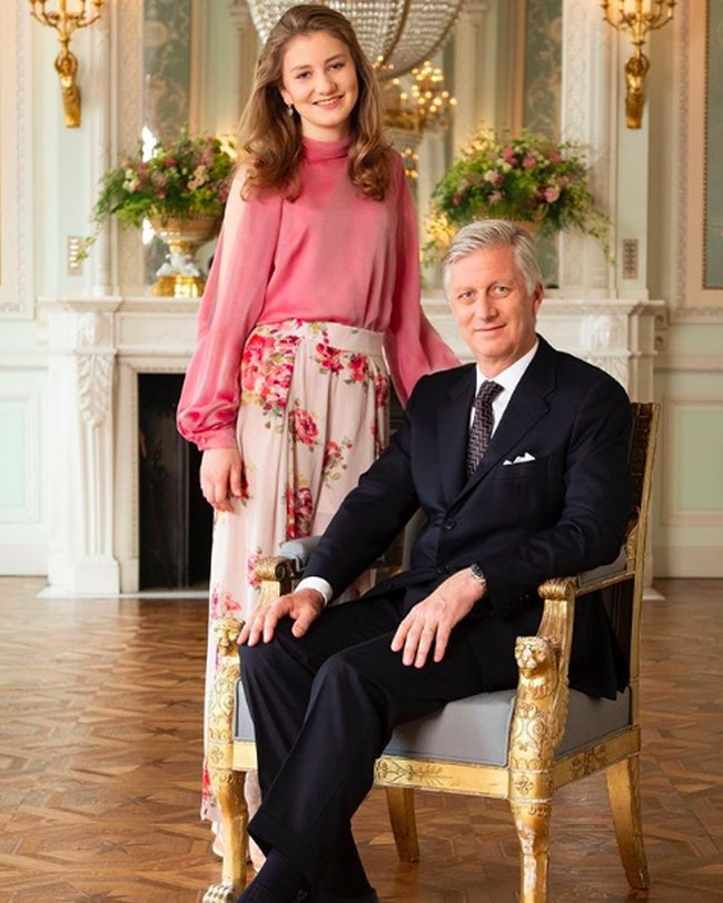 Putri Elisabeth adalah anak sulung dari pasangan Raja Philippe dan Ratu Mathilde. Ayahnya menjadi raja setelah kakeknya, Raja Albert II lengser di tahun 2013. Foto: Belgian Royal Palace