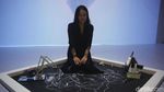 Seniman Ini Kolaborasikan Seni dan Tangan Robot