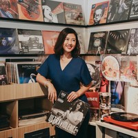 Karena kebanyakan investor adalah pria, wanita kadang merasa tidak disambut dalam ruang korporat, tidak dianggap serius. Aku melihat ini sebagai sebuah masalah, aku bereksperimen dengan solusi dan hasilnya adalah SoGal, kata Pocket dilansir Dailymail. Foto: Instagram @pocketsun