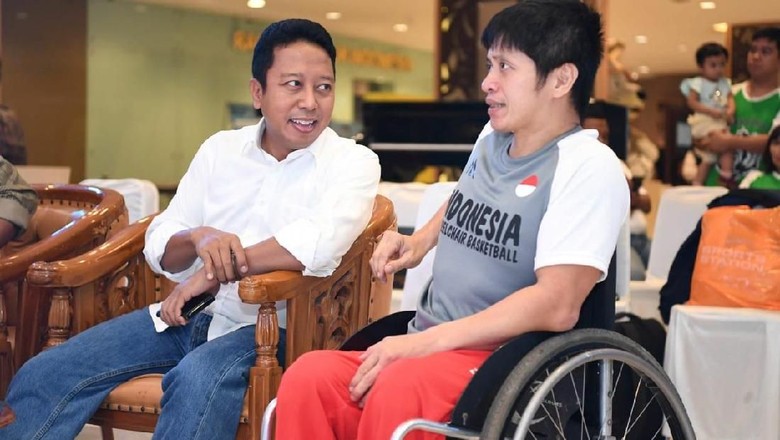 Rommy Peringati Sumpah Pemuda Bersama Atlet Disabilitas