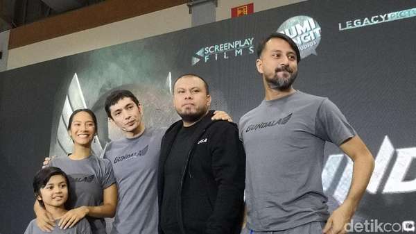 Potret Para Pemain Gundala Potret Para Pemain Gundala
