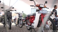 Untuk spare part sebenarnya masih banyak dan masih cukup mudah ditemui meski harganya sedikit mahal.