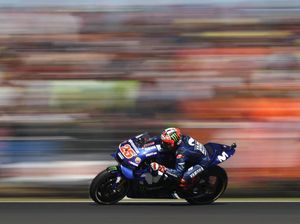 Vinales Menang di Phillip Island, Marquez Out