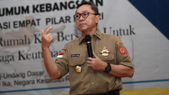 Zulkifli Hasan Ajak Mahasiswa Upgrade Skill Selama Kuliah