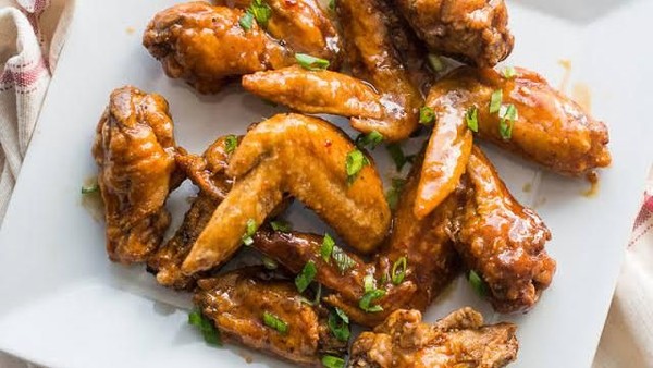 10 Resep Sayap Ayam Rumahan yang Enaknya Nampol