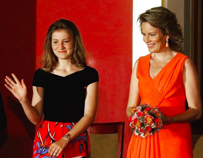 Elisabeth sebelumnya pernah belajar di perguruan tinggi Sint-Jan Berchmans yang berbahasa Belanda di Brussels. Menurut biografi resminya, Putri Elisabeth juga berbicara bahasa Prancis, Inggris dan kini sedang belajar bahasa Jerman. Foto: Belgian Royal Palace