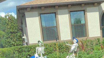 Untuk meringankan beban pikiran, tengkorak ini memilih aktivitas memancing. Foto: Twitter @sami_grayce