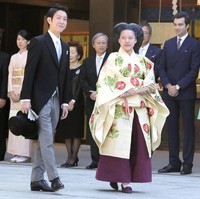 Kei Moriya mengatakan pada para wartawan jika ia akan membantu sang putri terbiasa menjalani kehidupan orang biasa. Aku ingin kami bekerja bersama, saling berpegangan tangan untuk membentuk keluarga yang dipenuhi senyuman, katanya dikutip Daily Mail. Foto: Reuters