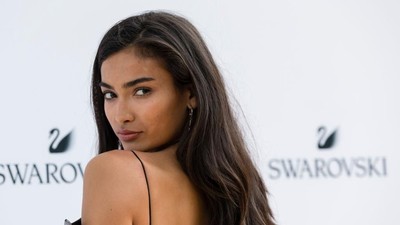 Seksinya Kelly Gale, Model Victorias Secret yang Olahraga 4 Jam Sehari