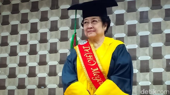 Kelakar Megawati: OSO dan Zulhas Nggak Berani Sama Saya