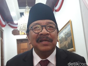 Gubernur Soekarwo Tegaskan Tak Ada Kebijakan Ganjil Genap di Jatim