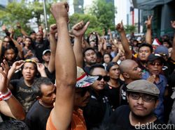 Kantor Grab Kembali Didemo Driver Ojek dan Taksi Online