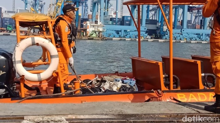 Keluarga Penumpang Lion Air JT 610 Berharap Mukjizat Allah