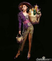 Kisah Annisa, Desainer Langganan Best Costume dari Banyuwangi