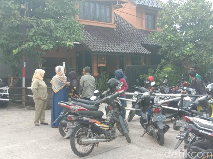 Duka di Rumah Alumni Unpad yang Dikabarkan Korban Lion Air Jatuh