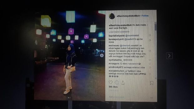 Posting Terakhir Pramugari Lion Air yang Jatuh: It's Dark Inside