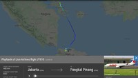Berikut rute penerbangan Lion Air JT 610 Jakarta-Pangkalpinang pada 28 Oktober 2018 secara utuh. Manajer Humas AirNav Indonesia, Yohanes Harry Sirait, menjelaskan rute yang ditempuh pesawat itu sudah sesuai dengan rute penerbangannya. Dia menjelaskan, pertimbangan pemilihan rute meliputi kepadatan arus pesawat hingga pertimbangan maskapai termasuk efisiensi. Soekarno-Hatta punya jam sibuk di pagi hari. Ini memengaruhi kenapa pesawat tidak bisa langsung lurus ke utara dari Soekarno-Hatta menuju Pangkalpinang.