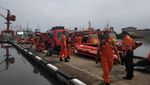 Proses Evakuasi Pesawat Lion Air JT 610 di Laut Karawang
