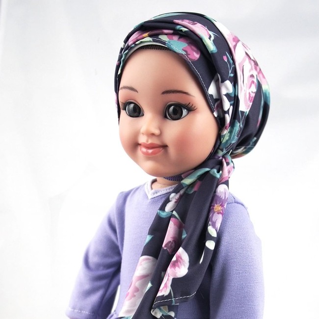 Satu lagi boneka berhijab yang menarik perhatian. Ia adalah hijab doll bernama Salam Sisters. Boneka ini dibuat oleh perusahaan asal Dubai bernama Zileej. Foto: Dok. Salam Sisters