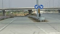 Ruas tol Pejagan Pemalang yang selesai dibangun baru baru ini adalah seksi 3 dan 4. Dengan selesainya pembangunan tol seksi 3 dan 4, maka ruas tol dari Jakarta dengan tujuan Jawa Tengah, sudah tersambung hingga exit tol Gandulan Pemalang.