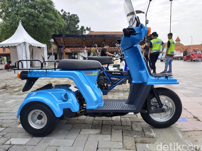 Motor Mini Pengangkut Tahu dan Tempe