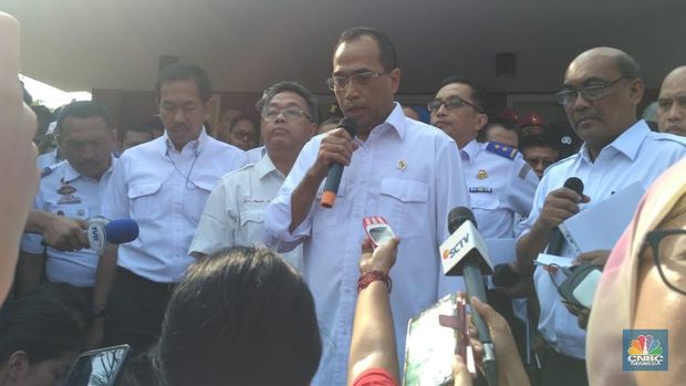 Di Balik Tagar #PecatBudiKarya, Apa Anda Setuju?
