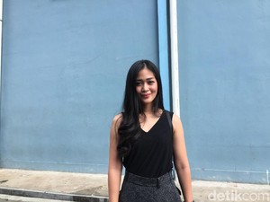 Waduh! Gaya Busana Gracia Indri Kerap Diprotes Sang Adik