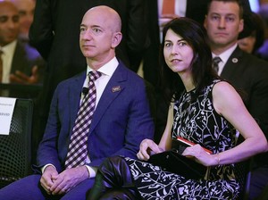Cerai, MacKenzie Bezos Jadi Wanita Terkaya Ketiga Dunia