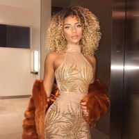 Seperti dikutip dari The Sun, Jena kabarnya diselingkuhi oleh Jesse Lingard. Wanita 24 tahun ini pun sempat menuliskan di Twitter mengenai kandasnya hubungan cintanya dengan pesepakbola yang memperkuat tim Inggris di Piala Dunia itu. t least I can say I tried plus I enjoyed the ride. Wish you the best @JesseLingard,” demikian dia menulis di Twitter yang kini sudah dihapusnya. Foto: Instagram @jenafrumes