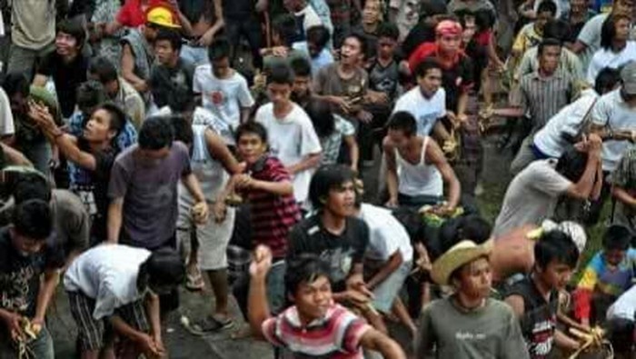Perang Topat di Lombok