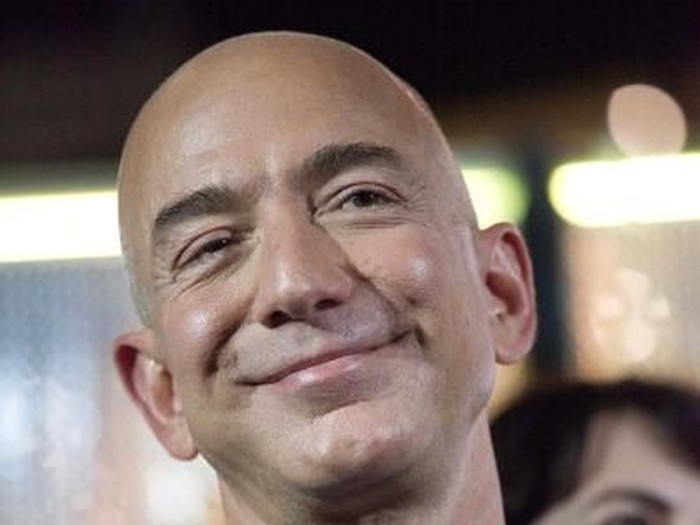 Beredar Pesan Nakal Jeff Bezos Pria Terkaya Yang Diduga Selingkuh