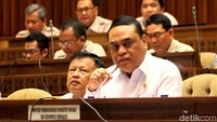 Proses seleksi CPNS yang menjadi perhatian masyarakat beberapa waktu terakhir ini pun dibahas dalam raker tersebut. Menurut Syafruddin terdapat 2.742.394 calon telah lolos seleksi administrasi dan berhak mengikuti seleksi kompetensi dasar (SKD) yang menjadi rangkaian dalam rekrutmen CPNS 2018.