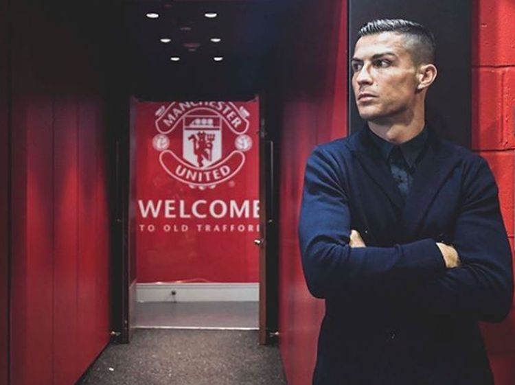 Cristiano Ronaldo Lengserkan Tahta Selena Gomez di Instagram