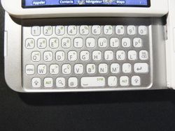 Melihat HTC Dream, Ponsel Pertama Android 10 Tahun Lalu