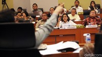 Sri Mulyani Indrawati mengungkapkan rasa terima kasih kepada seluruh anggota Banggar DPR RI yang telah memberikan persetujuan atas RAPBN 2019.