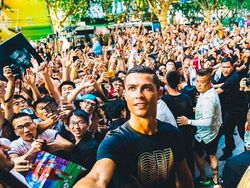 Gaya Selangit Ronaldo, Instagrammer Terpopuler Sejagat