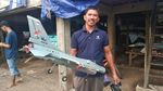 Kenalkan! Sopir Angkot Pembuat Pesawat Nirawak dari Maros