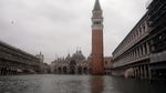 Foto: Banjir Terburuk di Venesia dalam 10 Tahun Terakhir