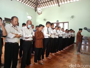 Pegawai Pajak Jember Gelar Salat Gaib Korban Lion Air JT 610