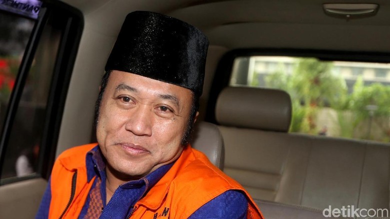 Duit Suap Zainudin Hasan Diduga buat Bangun Masjid, Bagaimana Hukumnya? Duit Suap Zainudin Hasan Diduga buat Bangun Masjid, Bagaimana Hukumnya?