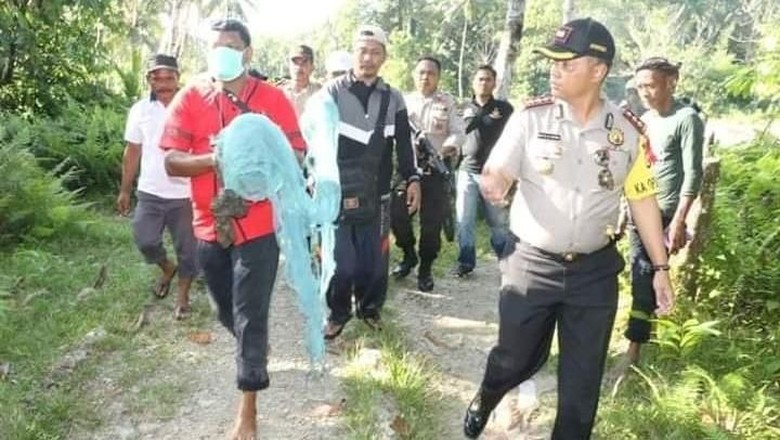 Image result for Seorang Pria,Dipenggal Istri dan Selingkuhannya, Kepala Alim Ditemukan di Sungai