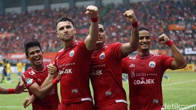Persija Gasak Barito Putera 3-0