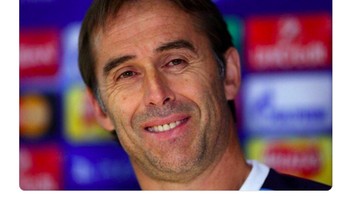 Meme ini berkelakar Lopetegui takkan mengangkat telepon dari Presiden Madrid Florentino Perez sehingga tak bisa dipecat. (Foto: Internet/Twitter)